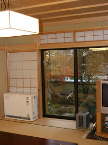 �~�M�g�[��y�[�W�Ƀ����N